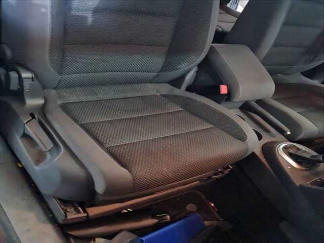 Foto 2ª: Asiento Delantero Derecho Volkswagen Touran 2.0 TDI 140CV 103KW [CFHC] (2013)