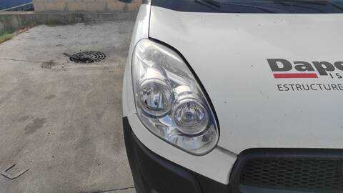 Faro Derecho Fiat Doblo 1.6 D 105CV 77KW II 263) CARGO 263A2000