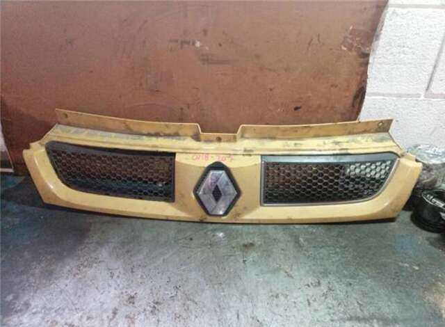 Foto 2ª: Rejilla Delantera Renault Trafic 2.5 DCI [G9UB730]