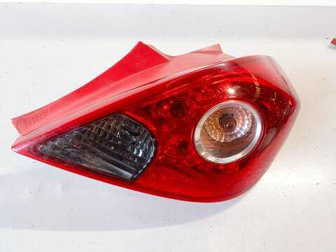 Piloto Trasero Derecho Opel Corsa CATCH ME 90CV