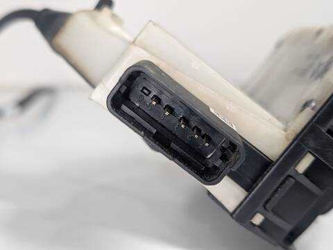 Foto 3ª: Cerradura Puerta Trasera Izquierda Citroen C4 SHINE 131CV 96KW (2016)