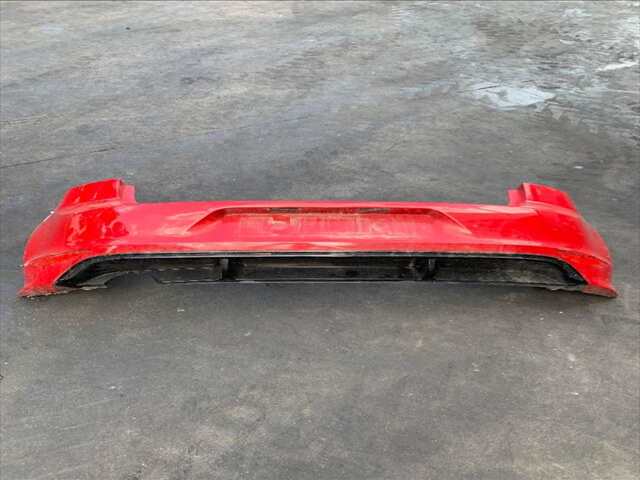 Paragolpes Trasero Volkswagen Golf 1.6 TDI105CV/77KW 0CV