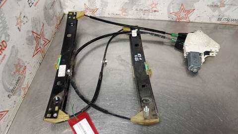 Foto 3ª: Elevalunas Eléctrico Delantero Izquierdo Audi A1 AMBITION 105CV 77KW [CAY] (2012)