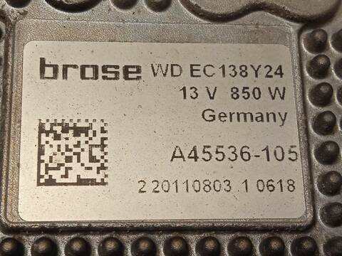 Foto 3ª: Electroventilador Jeep Grand Cherokee 3.0 CRD V6 4X4 190CV 140KW [VM23D] (2012)