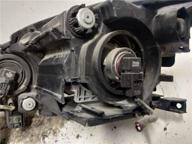 Foto 3ª: Faro Derecho Mazda 6 2.0 CRTD 140CV SPORTIVE (5-PTAS.) [2.0 LTR. - 103 KW TURBODIESEL CAT] [RF]