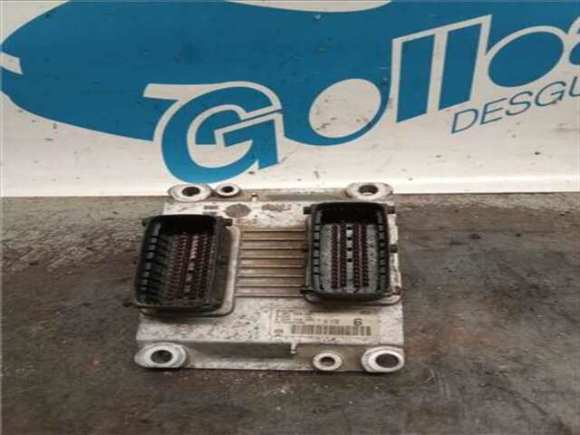 Centralita Motor ECU Fiat Punto 1.2 8V 60CV 44KW 176B4000