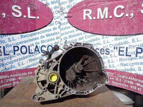 Foto 1ª: Caja Cambios Ford Focus AMBIENTE BERLINA 90CV 66KW [C9DA] (2000)