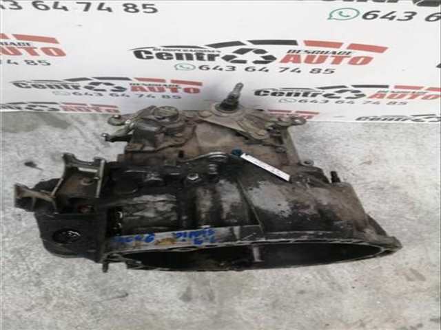 Foto 3ª: Caja Cambios Renault Scenic 1.9 CONFORT EXPRESSION [1 9 LTR. - 96 KW DCI DIESEL FAP] 131CV JM) 2003 )