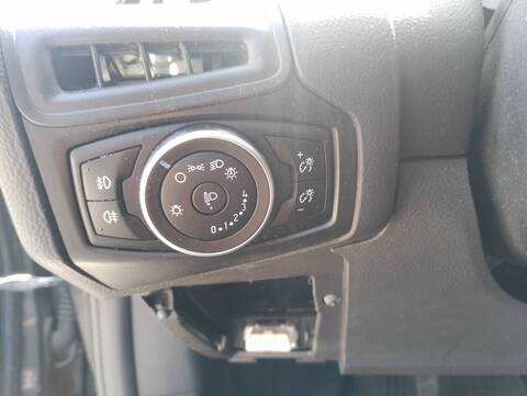 Foto 2ª: Mando Luces Ford Focus SPORT 115CV 85KW [T1DA] (2015)