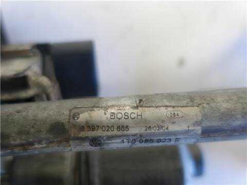 Foto 3ª: Motor Limpia Delantero Volkswagen Touran 2.0 TDI 16V 140CV 103KW [BKD] (2004)