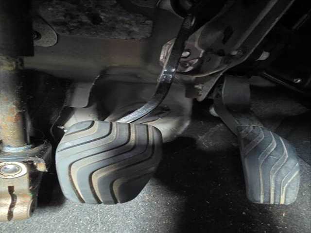 Pedal Freno Nissan Qashqai TEKNA 4X4 131CV 96KW