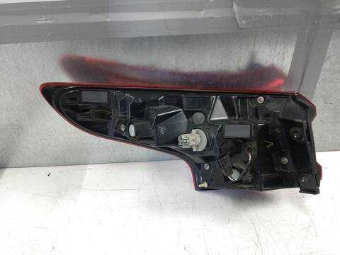 Piloto Trasero Derecho Nissan Qashqai 116 CV 85KW
