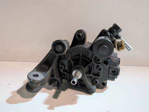 Foto 3ª: Bomba Inyeccion Renault Megane K9K636 BERLINA III BERLINA 5P (2014)