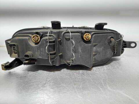 Foto 3ª: Faro Izquierdo Fiat Punto 1.2 8V BERLINA 60CV 44KW [188A4000] (2003)