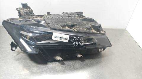 Faro Derecho Peugeot 408 GT 131CV 96KW