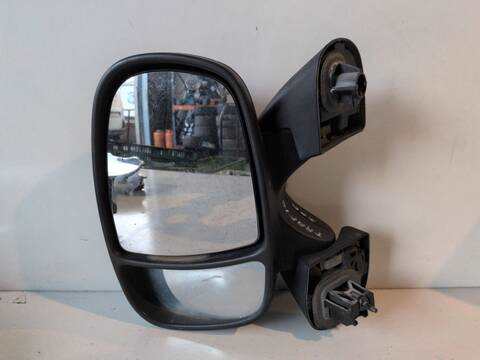 Foto 2ª: Retrovisor Izquierdo Renault Trafic 27 CN DOBLE CABINA 135CV (2001)