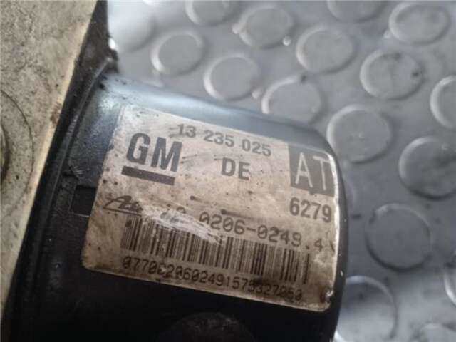 Foto 3ª: Abs Opel Zafira 1.9 ENJOY [1.9 LTR. - 110 KW 16V CDTI CAT (Z 19 DTH - LRD)]