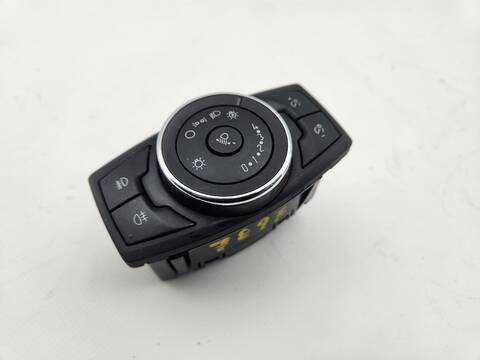 Mando Luces Ford Ranger DOBLE CABINA WILDTRACK 4X4 4P) 213CV