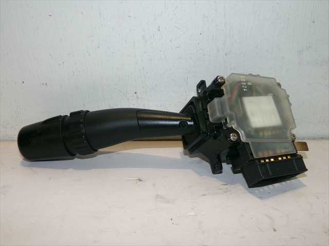 Foto 2ª: Mando Multifuncion Hyundai Santa Fe 2.0 CRDI 2001-2006 [D4EAV] (2005)