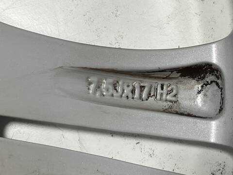 Foto 3ª: Juego LLantas Mercedes Clase A 140 651901 (2014)