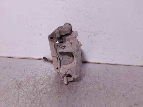 Foto 4ª: Pedal Embrague Volvo S40 2.0 D KINETIC BERLINA 136CV 100KW [D4204T] (2005)