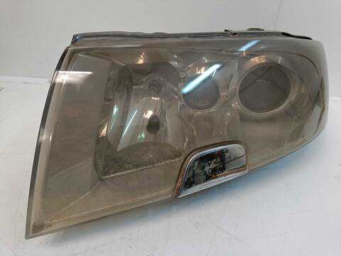 Faro Izquierdo Skoda Superb CLASSIC 130CV 96KW