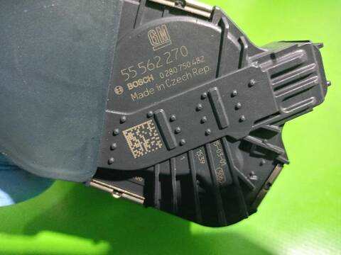 Foto 3ª: Caja Mariposa Opel Corsa EXPRESSION 75CV (2014)