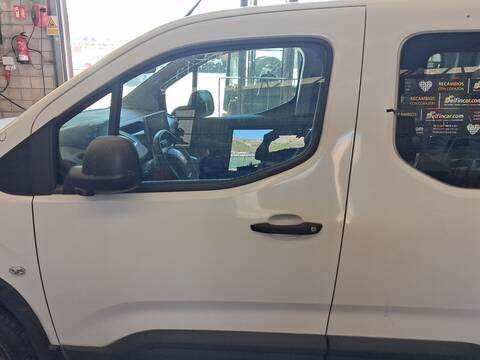 Puerta Delantera Izquierda Peugeot Partner 1.5 BLUEHDI 100 102CV 75KW FURGON