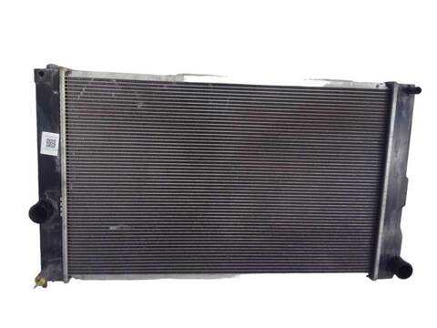 Radiador Motor Toyota Auris 1.8 HYBRID ZWE186_ ZWE186R)
