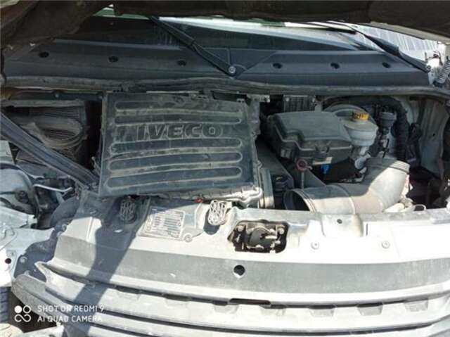 Foto 3ª: Piloto Trasero Derecho Iveco Daily 3.0 DIESEL [F1CGL411AE]