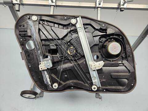 Elevalunas Eléctrico Delantero Derecho Hyundai i40 STYLE 141CV 104KW