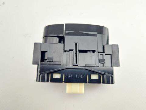 Foto 3ª: Mando Multifuncion Toyota Corolla 2.0 HYBRID MZEH19) 196CV 144KW [M20A-FXS] (2024)