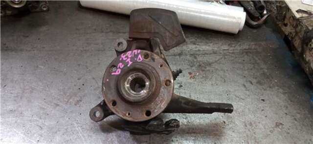Mangueta Delantera Izquierda Peugeot 407 2.0 HDI 135
