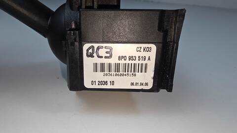 Foto 2ª: Mando Multifuncion Audi A3 1.9 TDI AMBIENTE 105CV 77KW (2006)