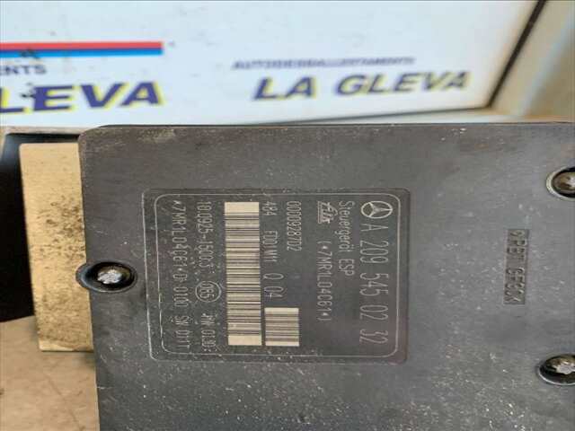 Foto 3ª: Centralita Abs Mercedes Clase C 160 2.3 16V KOMPRESSOR 197CV COUPE 0CV [111981] (2001)