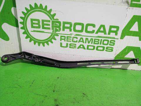 Foto 3ª: Brazo Limpia Delantero Derecho Audi A4 2.5 TDI 120KW) 163CV (2000)