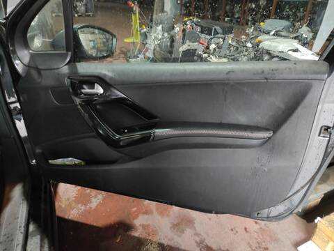 Tapizados Cartoneras Peugeot 208 8F01