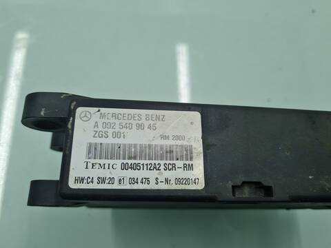 Foto 3ª: Centralita Motor ECU Mercedes Vario PRDK - 616 D OM 904 LA CABINA DOBLE 156CV 115KW [OM904LAIII/7] (2009)
