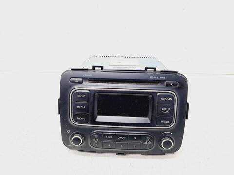 Foto 1ª: Sistema Audio Radio CD Kia Carens BASIC 116CV 85KW [D4FD] (2018)