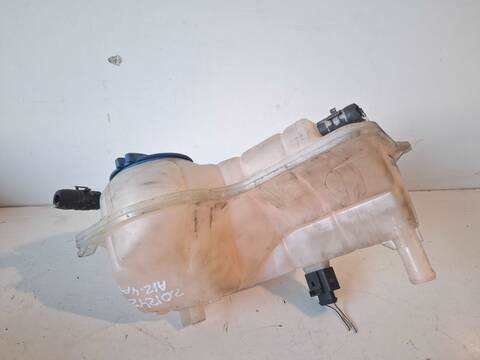 Foto 2ª: Deposito Expansion Audi A4 2.5 TDI 163CV (2001)