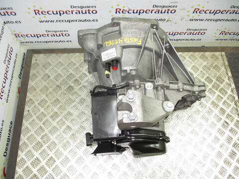 Foto 2ª: Caja Cambios Ford Fiesta SNJB (2015)