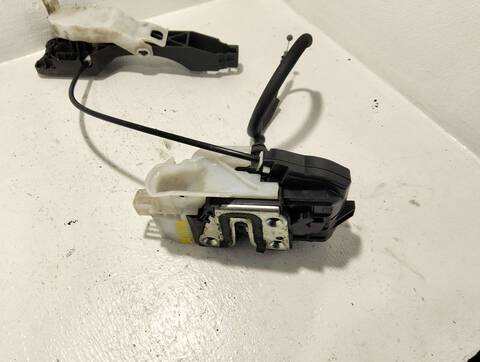 Foto 2ª: Cerradura Puerta Trasera Derecha Kia Ceed EMOTION 2 CRDI 140CV [D4EAF] (2006)