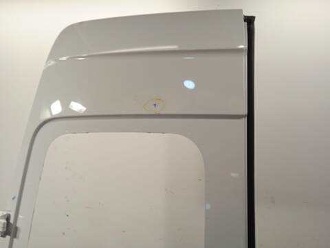 Foto 3ª: Puerta Trasera Izquierda Mercedes Sprinter 419 CDI RWD 907.643 907.645 907.647) 190CV 140KW FURGONETA [654920] (2024)