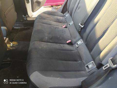 Foto 4ª: Asientos Traseros Peugeot 308 STYLE 120CV 88KW [BH01] (2017)