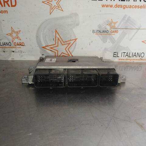 Foto 3ª: Centralita Motor ECU Renault Clio TECHNOFEEL 90CV 66KW [H4BB4] (2015)