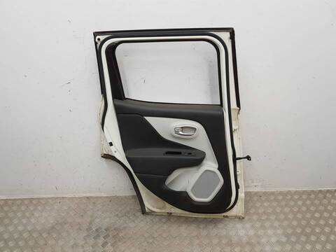 Foto 3ª: Puerta Trasera Izquierda Jeep Renegade VERSION INDEFINIDA (2015)