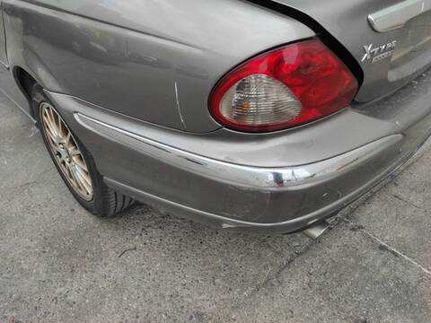 Foto 3ª: Paragolpes Trasero Jaguar X Type XB (2007)