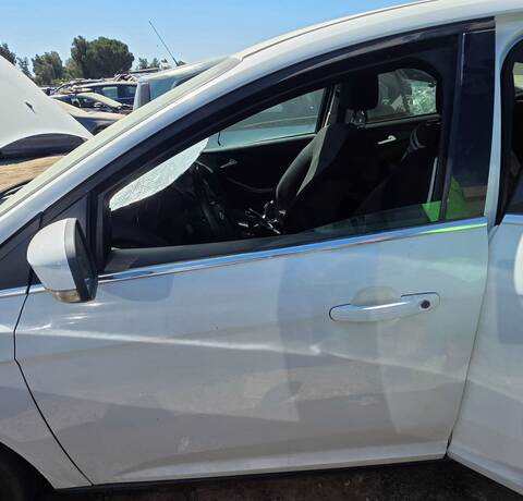 Puerta Delantera Izquierda Ford Focus TREND 116CV 85KW