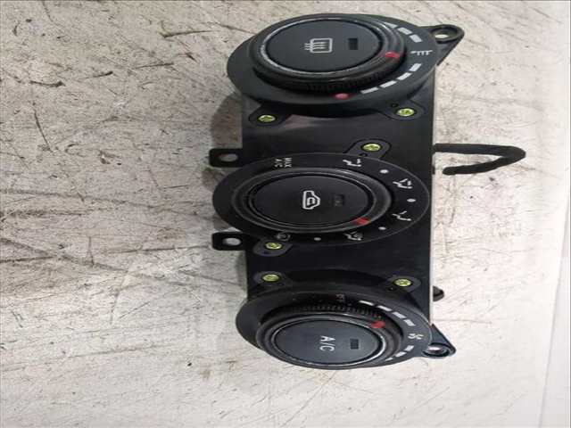 Foto 2ª: Mando Climatizador Kia Ceed 1.6 CRDI 90 90CV [D4FB] (2006)