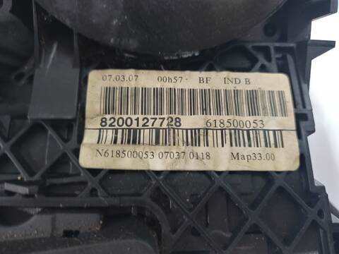 Foto 3ª: Mando Multifuncion Renault Scenic GRAND CONFORT DYNAMIQUE 131CV 96KW [F9Q818] (2007)